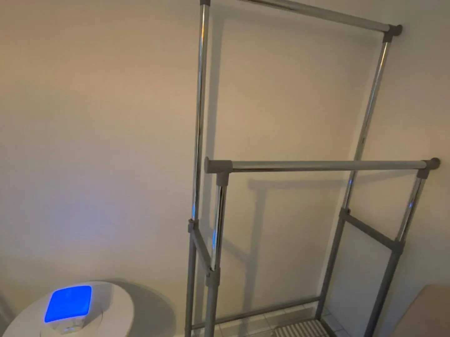 Xl Bright Room+Parking+Fridge+Micro - 20Min London Bridge - 3 Min Walk To Train/Bus Station 0*,